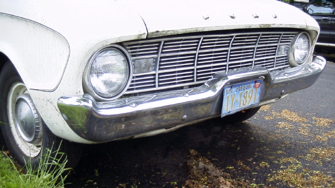 '60 Falcon 2dr Wagon, grille closeup