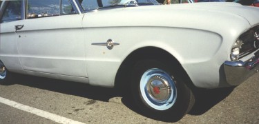 '60 Frontenac, Front right view